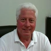 Profile Picture of David DiVincenzo (@DaveDiv) on Youtube
