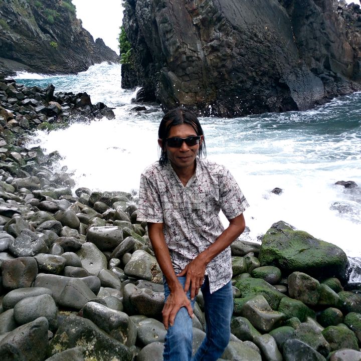 Profile Picture of Hermes Hermes (@hermes.hermes524) on Tiktok
