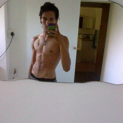 Profile Picture of Zachary Dawes (@WolfBoyDante) on Twitter