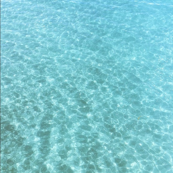 Profile Picture of Taylor Fraser (@taylorfraser) on Poshmark