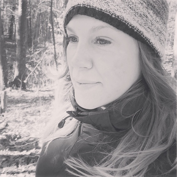 Profile Picture of Kate Moriarty (@samsma) on Poshmark