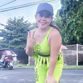 Profile Picture of Myrna Perra (@myrna_maya) on Instagram