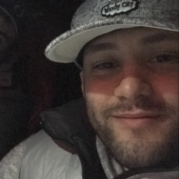 Profile Picture of Eric Blasich (@eblasich) on Poshmark