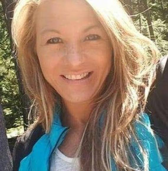 Profile Picture of Mary Parrotte (@253missmolly253) on Poshmark