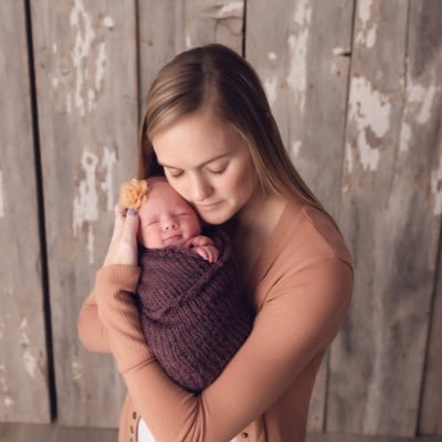 Profile Picture of Lisa Healion Meyer (@HealionLisa) on Twitter