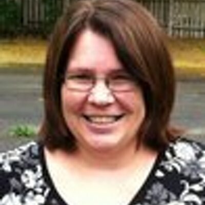 Profile Picture of Michele Hayes (@ladystudent) on Twitter