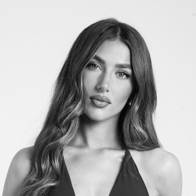Profile Picture of ameliaawebb (@@ameliawebb1) on Tiktok