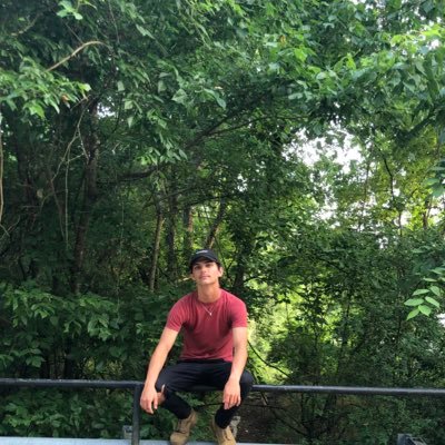 Profile Picture of Alex Kellogg (@akogg29) on Twitter