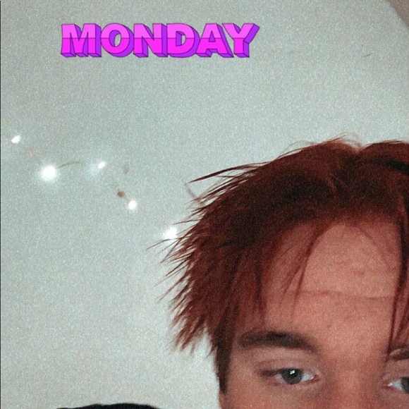 Profile Picture of Daniel Jordan (@danieljord) on Poshmark