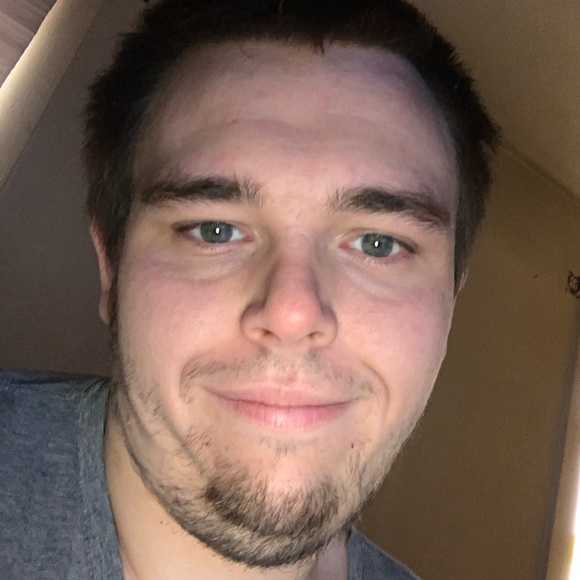 Profile Picture of Chris Billings (@chrisbilling431) on Poshmark