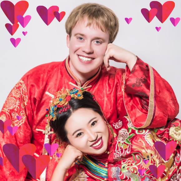 Profile Picture of Chen Chen (@1334043296) on Poshmark