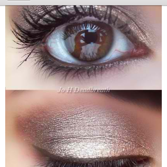 Profile Picture of Pauline Szymczak (@paulina0503) on Poshmark