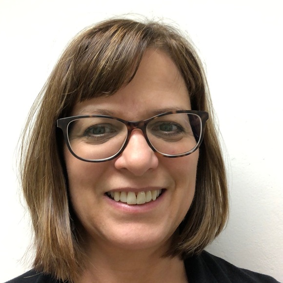 Profile Picture of Marcie Griesmeyer (@marciajoan) on Poshmark