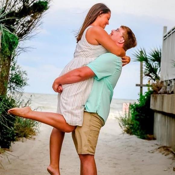 Profile Picture of Bryar Turner (@bryarturner) on Poshmark