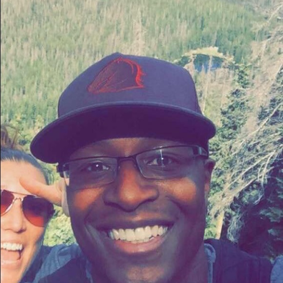 Profile Picture of Kendrick Scott (@kenscott14) on Poshmark