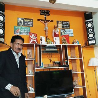 Profile Picture of Clement Briscoe (@clement.briscoe) on Facebook