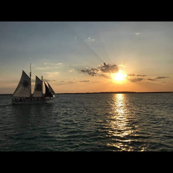 Profile Picture of Heather Mazoch (@heathermk2) on Poshmark