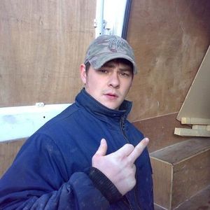 Profile Picture of Pete Hourihan (@pootangepete) on Myspace