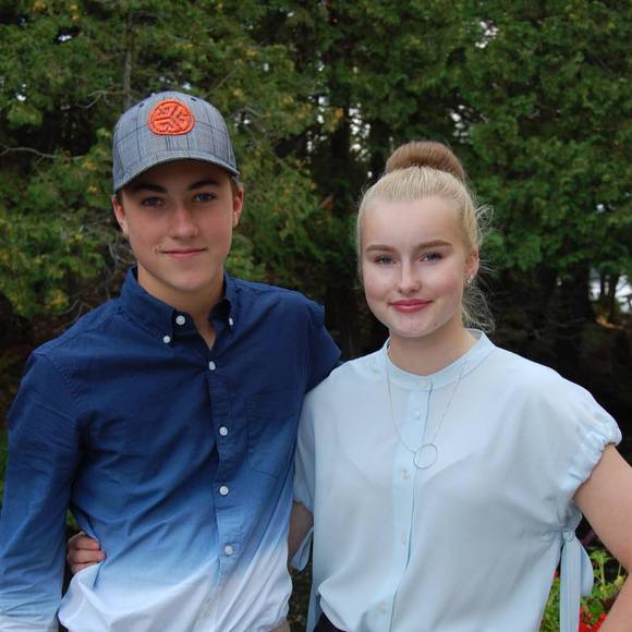 Profile Picture of Kelly Winger gammon (@klgammon74) on Poshmark