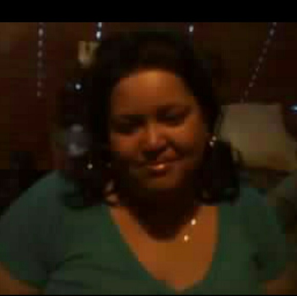 Profile Picture of Marvaleen James (@jamesmarva) on Poshmark