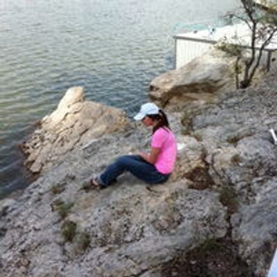 Profile Picture of Janna Daniel (@JannaDaniel12) on Twitter