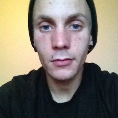 Profile Picture of Johnny Bertrand (@brainissore) on Twitter