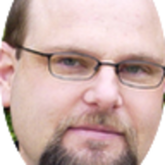 Profile Picture of Celia Linderoth (@c_linderoth) on Poshmark