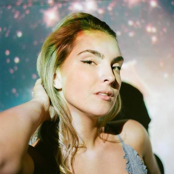 Profile Picture of Amandine Serylo (@amandineserylo) on Poshmark