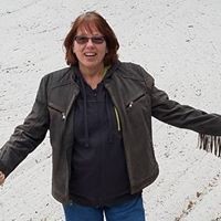 Profile Picture of Lori Henninge (@lori-henninge) on Quora