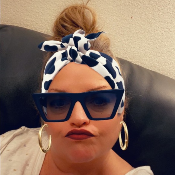 Profile Picture of Kelly Buccino (@kellybuccino) on Poshmark