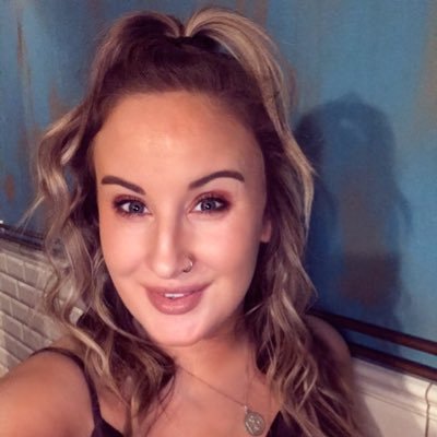 Profile Picture of Laura Doherty (@LollyPearl253) on Twitter