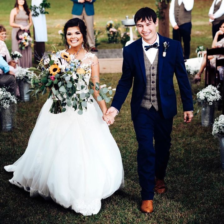 Profile Picture of Rebecca Rose Burchett (@rebeccaroseburchett) on Tiktok