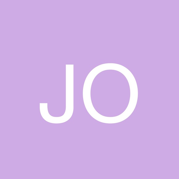 Profile Picture of James Owen (@jamesowen192) on Poshmark