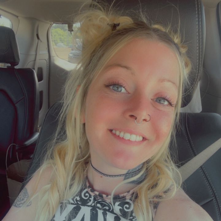 Profile Picture of Danielle Mangum (@daniellemangum) on Tiktok