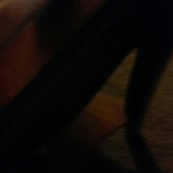 Profile Picture of Julia Joaquin (@ppluscious) on Poshmark