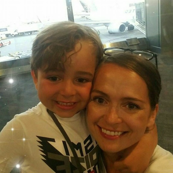 Profile Picture of Ewa Meloro (@ewarmeloro) on Poshmark