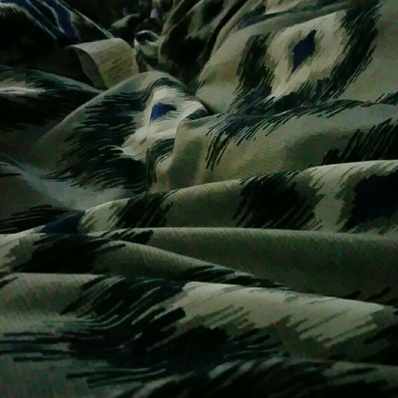 Profile Picture of Erin Schneider (@kookie06071011) on Poshmark