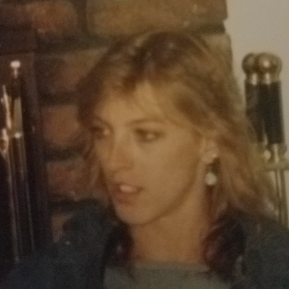 Profile Picture of Tracey Wilcox (@tewmema08) on Poshmark