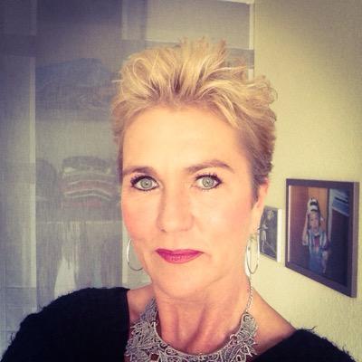 Profile Picture of Christine Rösler (@Fekesch) on Twitter