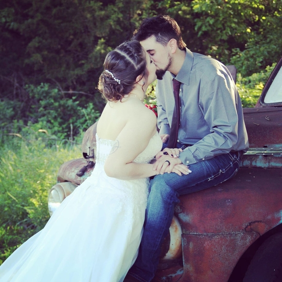 Profile Picture of Matthew Dunbar (@matthewdunbar) on Poshmark