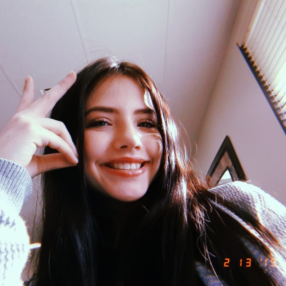 Profile Picture of Savanna Masingo (@swaggysavanna) on Poshmark