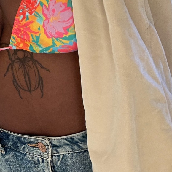 Profile Picture of Ray Nedd (@ray_nedd) on Poshmark