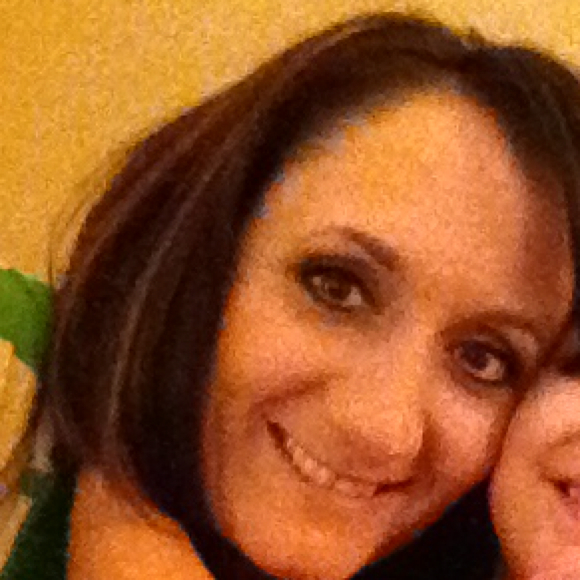 Profile Picture of Erica Emory (@ericarn29) on Poshmark