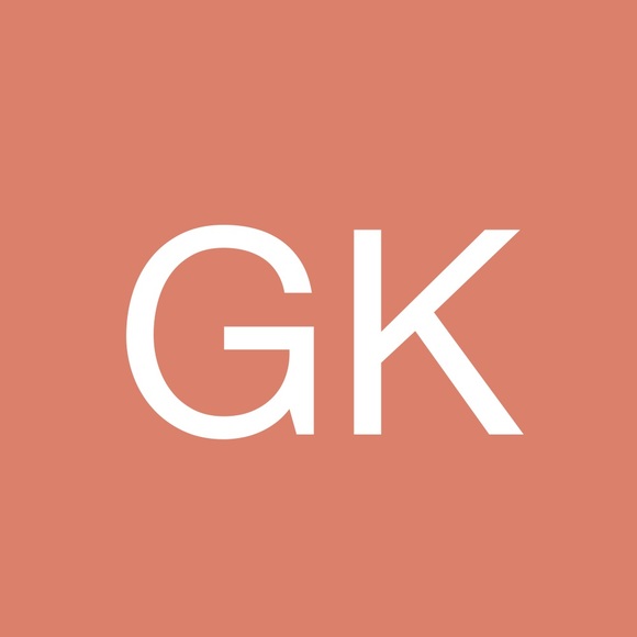Profile Picture of Gianna Kleinmeyer (@k_gianna123) on Poshmark