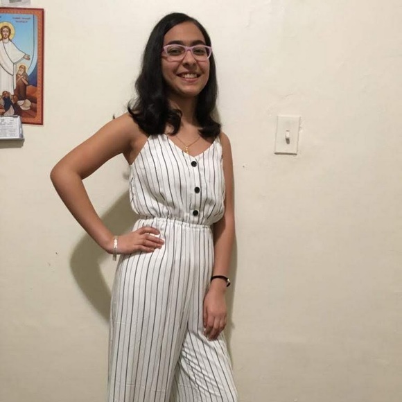 Profile Picture of Rita Eshak (@ritae19) on Poshmark