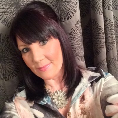 Profile Picture of Laineybrooks (@laineybrooks1) on Twitter