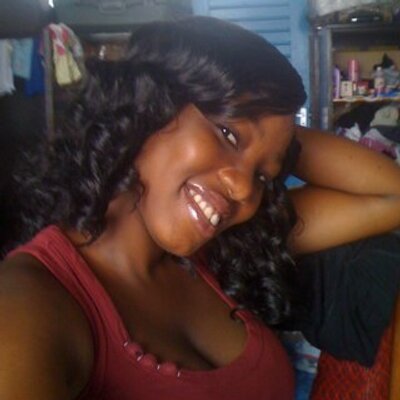 Profile Picture of Violet Simpson (@betybubs) on Twitter