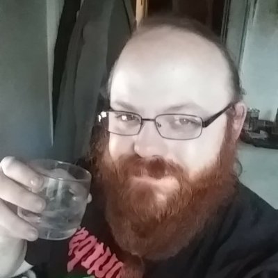 Profile Picture of David Crum (@TheOwlHat) on Twitter