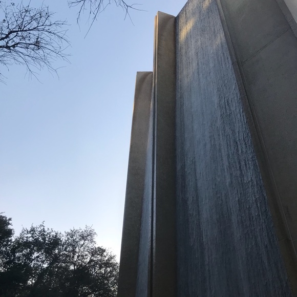 Profile Picture of Antonella Bruno (@antonella_04) on Poshmark