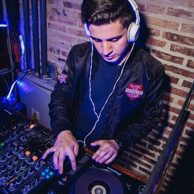 Profile Picture of Walter Rodriguez  🌎 (@WalRoodriguezdj) on Twitter